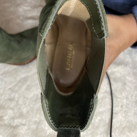 Ralph Lauren Women's Mylah Pull-On Chelsea Boots. Olive Green. 6.5 US. 37 EUR. - Picture 10 of 14